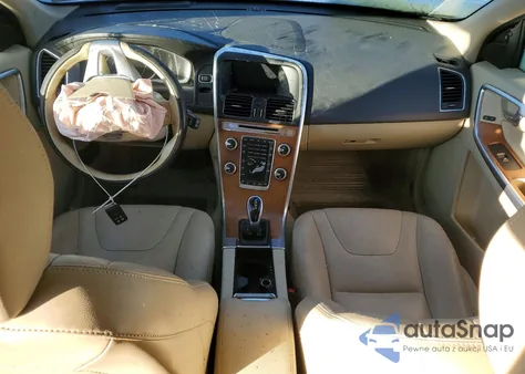 2016 Volvo Xc60 T6 Platinum z USA, uszkodzony, nr VIN YV4902RM4G2811952